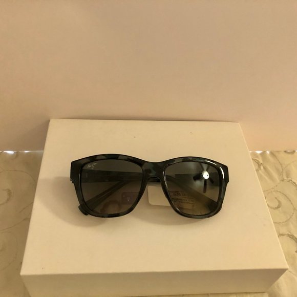 Hanapa\'a Women\'s Polorized Classic Sunglasses main image 4